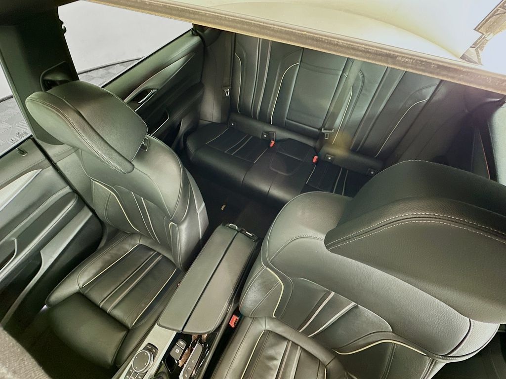 Thumbnail: 2018 BMW 6 Series - 23