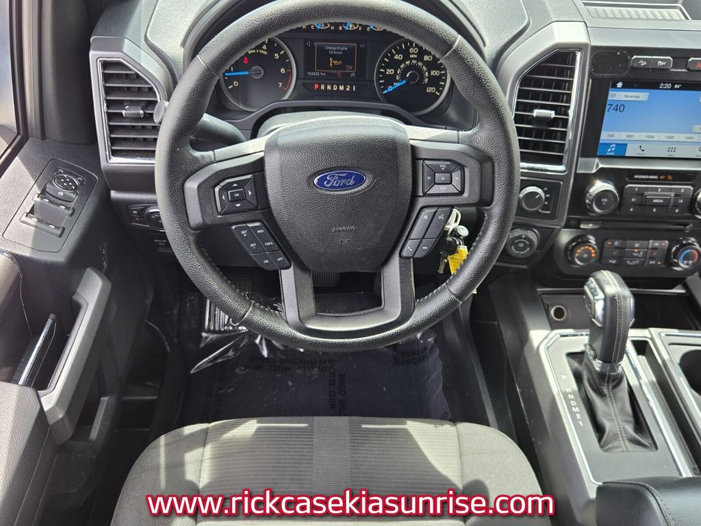 2016 Ford F-150 - $17,370