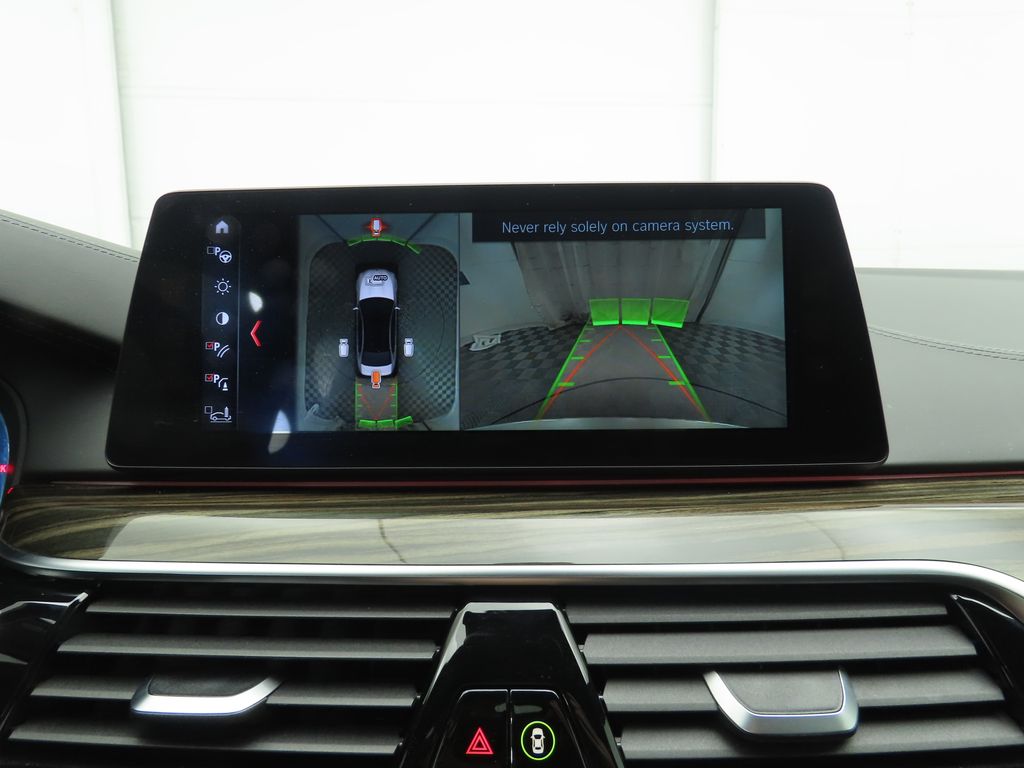 Thumbnail: 2018 BMW M5 - 15