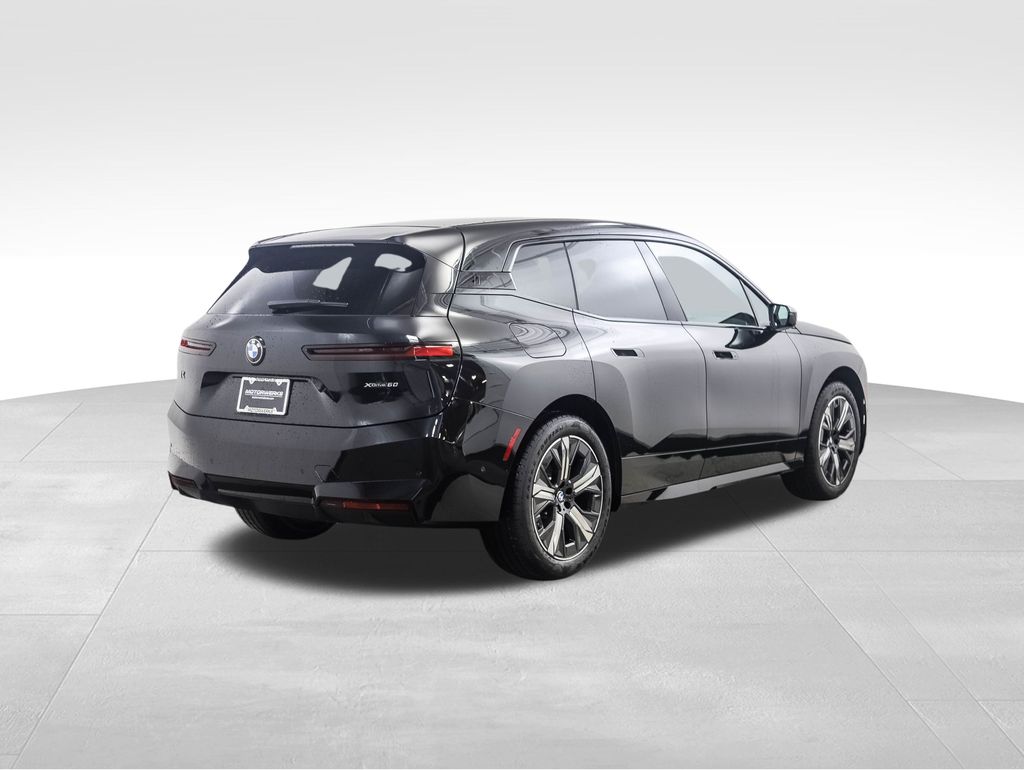 Thumbnail: 2026 BMW iX - 5