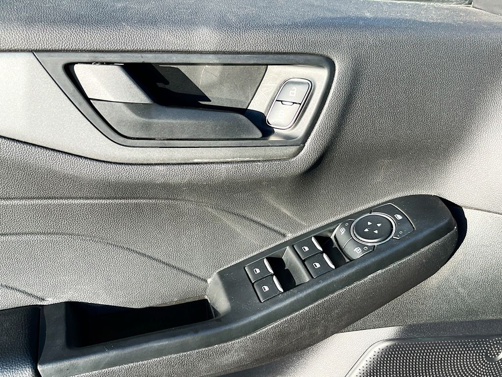 Used 2025 White Ford Active image 17
