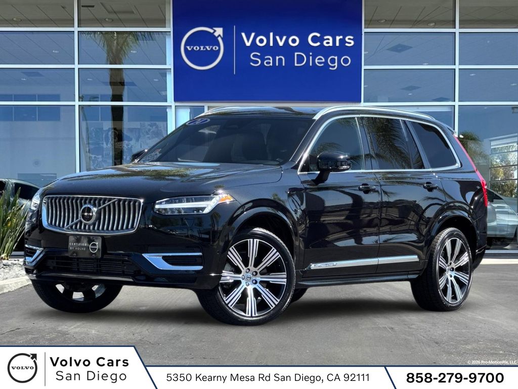 2024 Volvo XC90 Recharge T8 Plus Bright Theme 7-Passenger eAWD