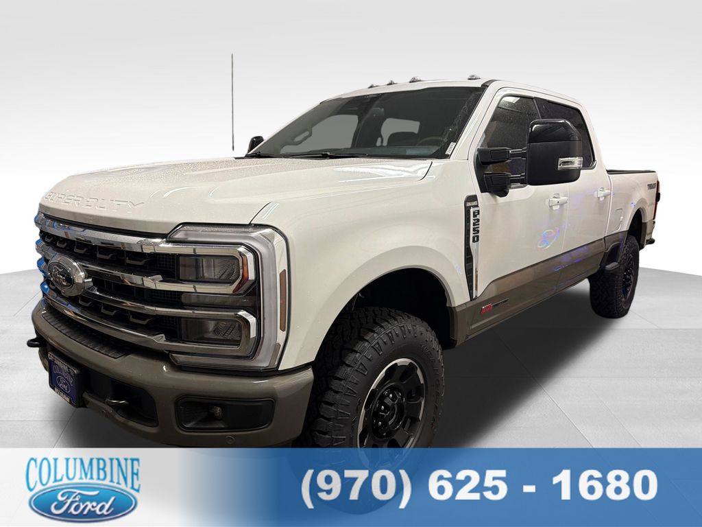 Star White Metallic Tri-Coat 2026 Ford F-250 Super Duty Pickup Truck Four-Wheel Drive Automatic