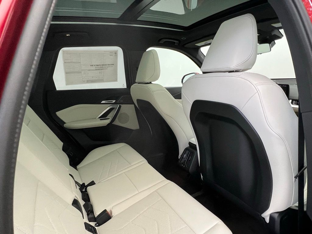 Thumbnail: 2026 BMW X1 - 8