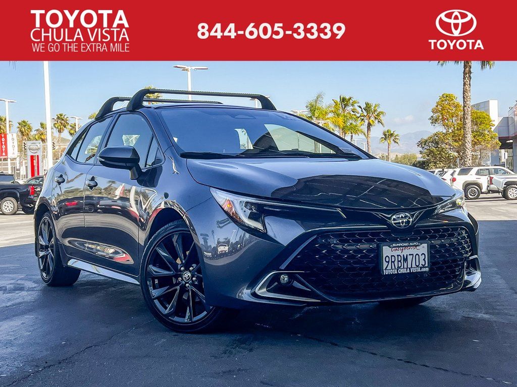 2025 Toyota Corolla Hatchback XSE FWD