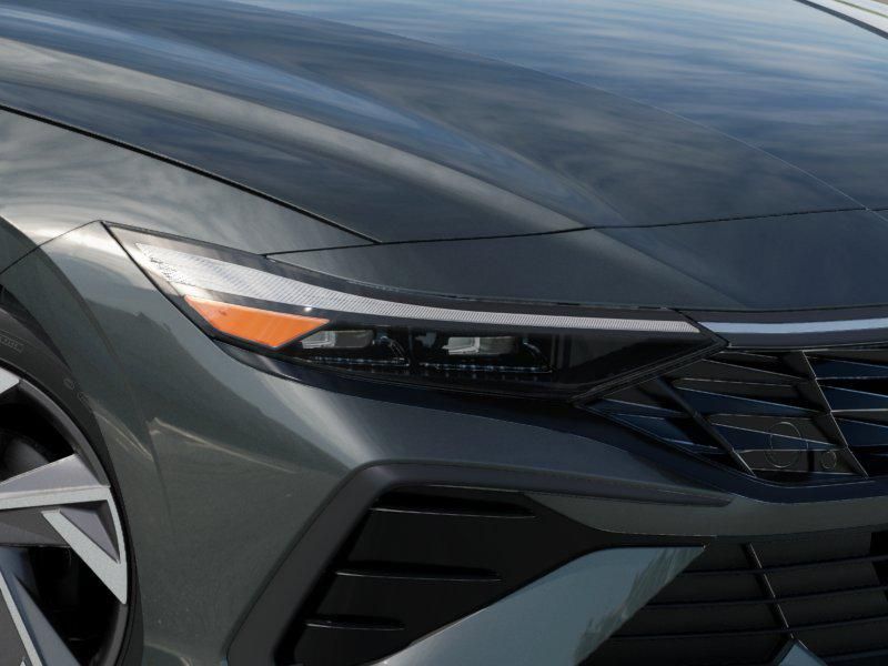 Thumbnail: 2025 Hyundai Elantra - 9