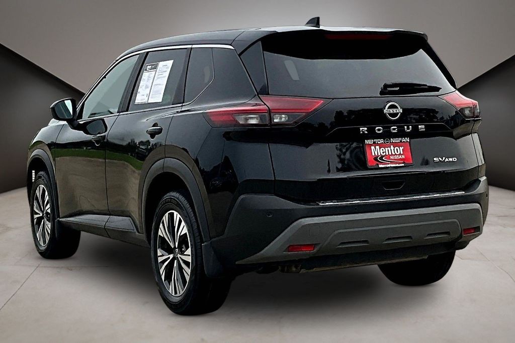 Photo 4 of 2023 Nissan Rogue SV