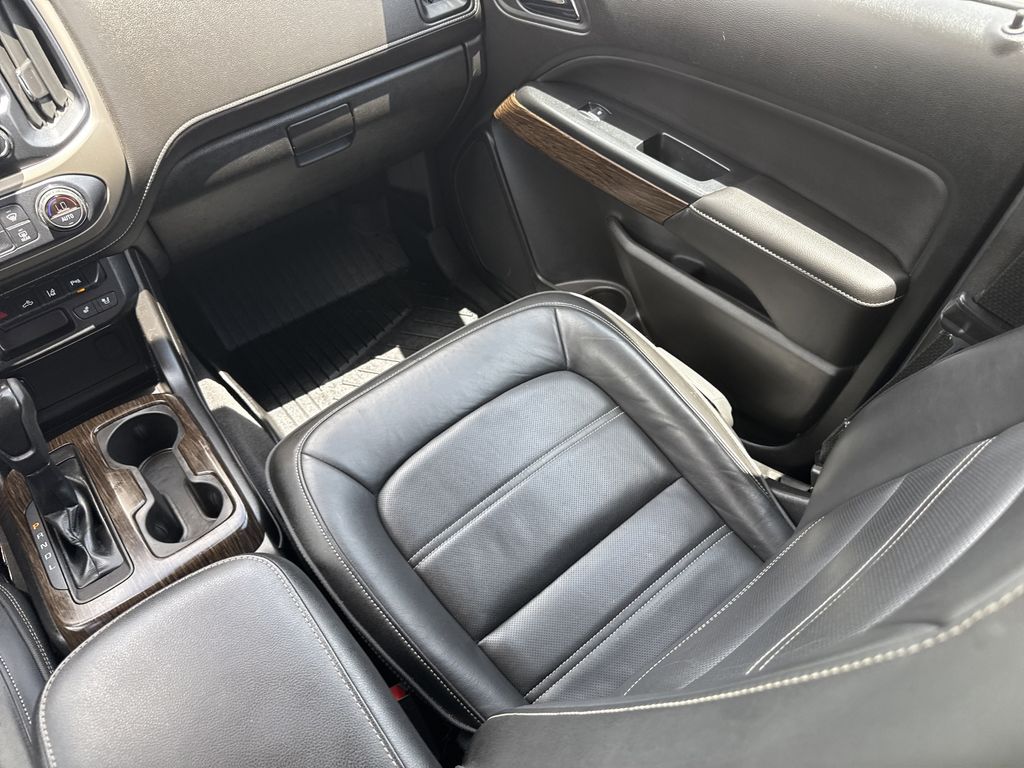 2019 GMC Canyon Denali White at AutoSavvy Houston Southwest