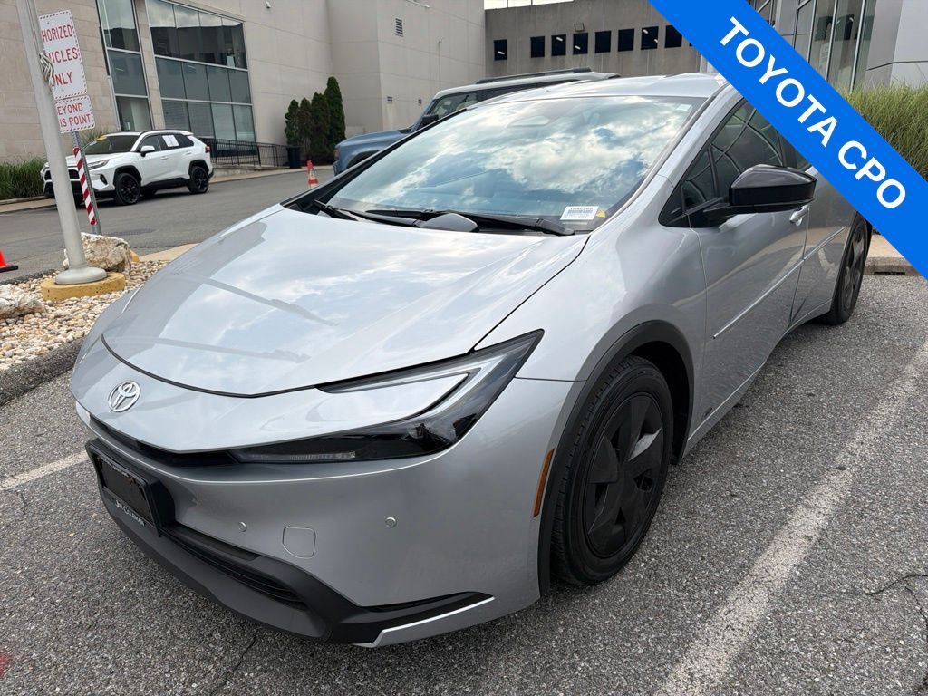Cutting Edge 2025 Toyota Prius Hatchback All-Wheel Drive Continuously Variable Transmission