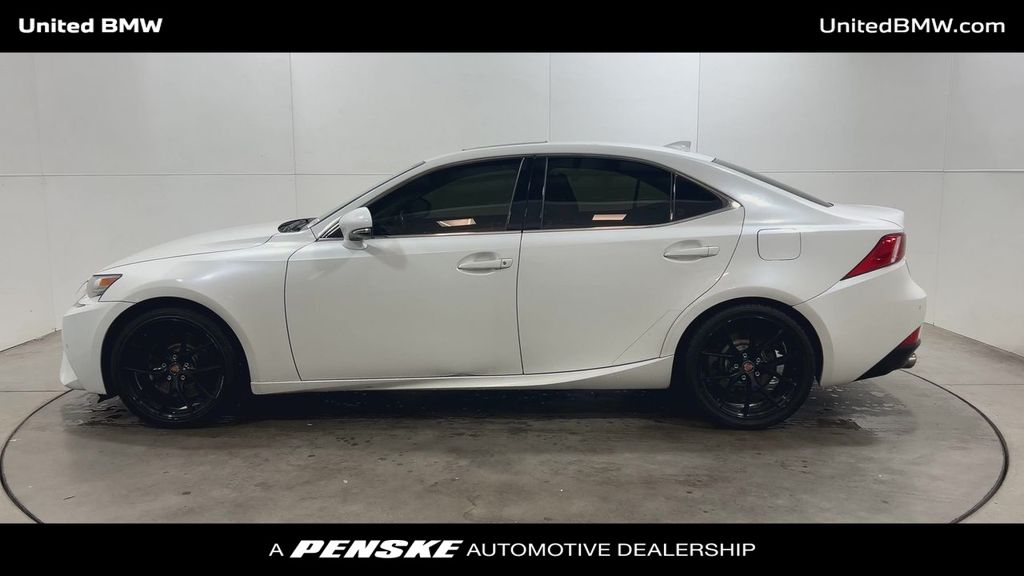 Thumbnail: 2015 Lexus IS - 5