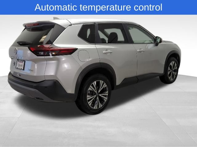 2022 Nissan Rogue SV - Photo 6