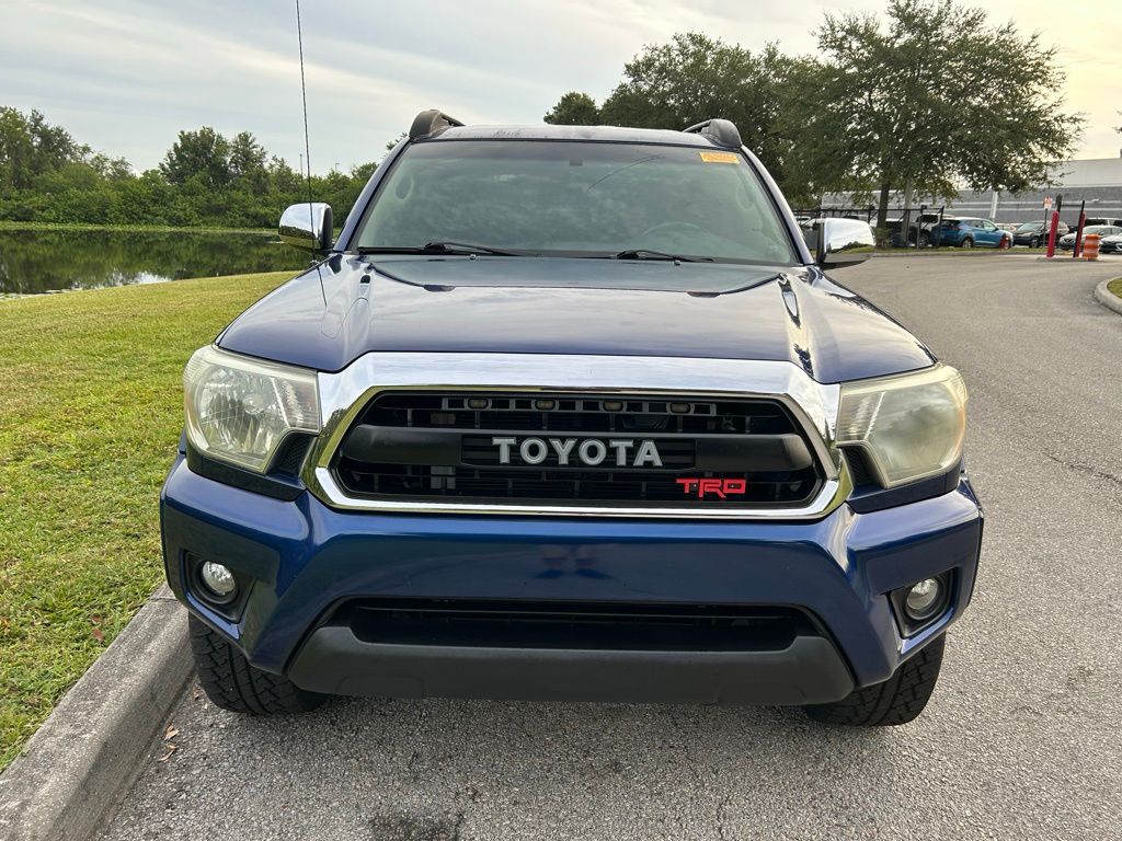 Thumbnail: 2015 Toyota Tacoma - 8