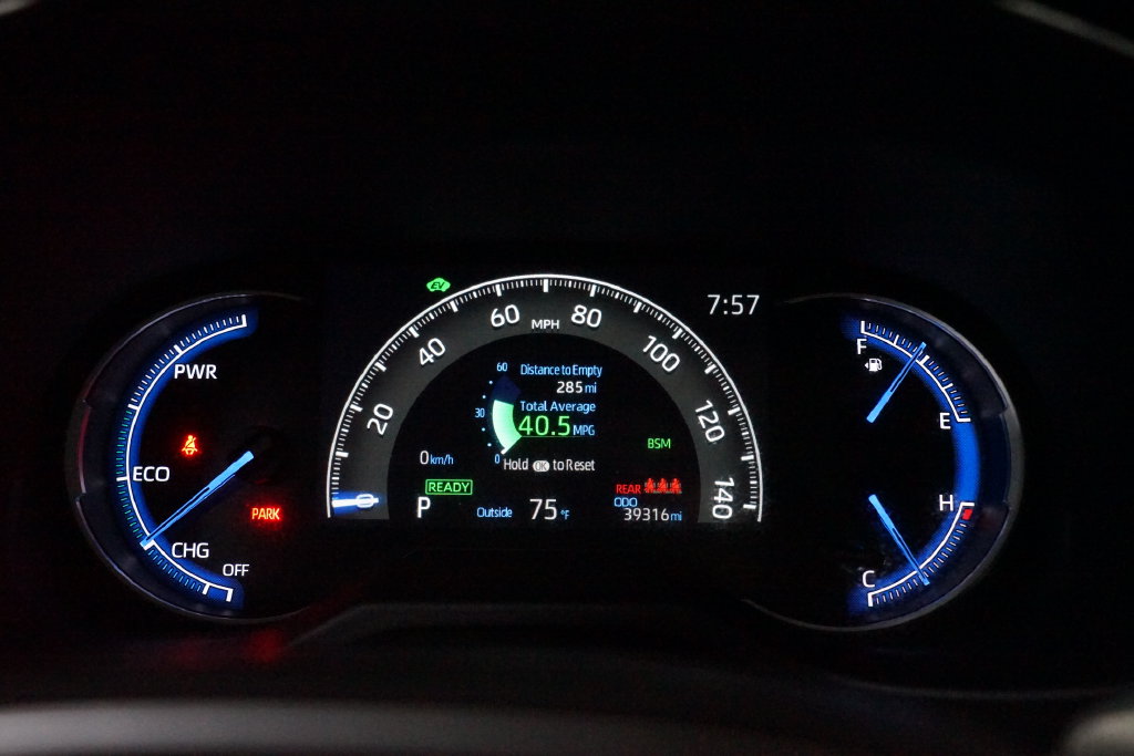 Thumbnail: 2024 Toyota RAV4 - 15