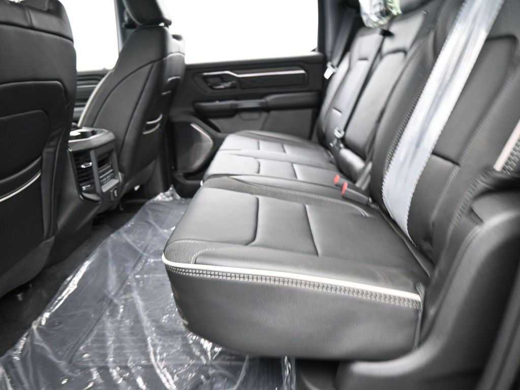 New 2026 Diamond Black Crystal Pearlcoat Ram Limited image 27