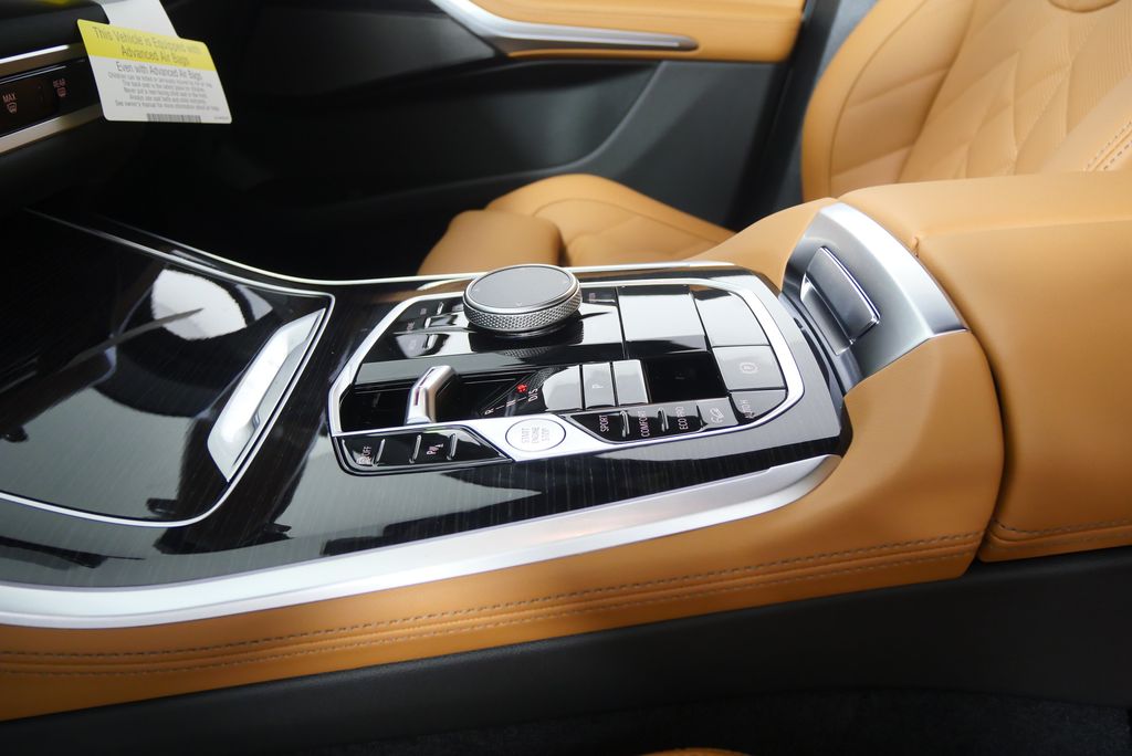 Thumbnail: 2026 BMW X5 - 22