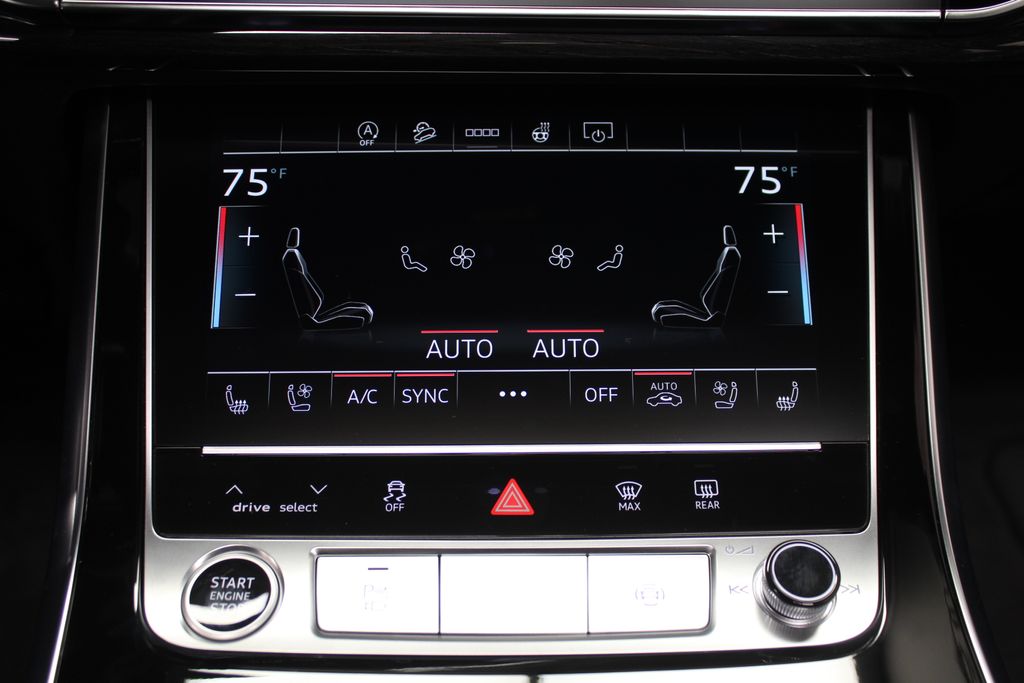 Thumbnail: 2026 Audi Q8 - 17