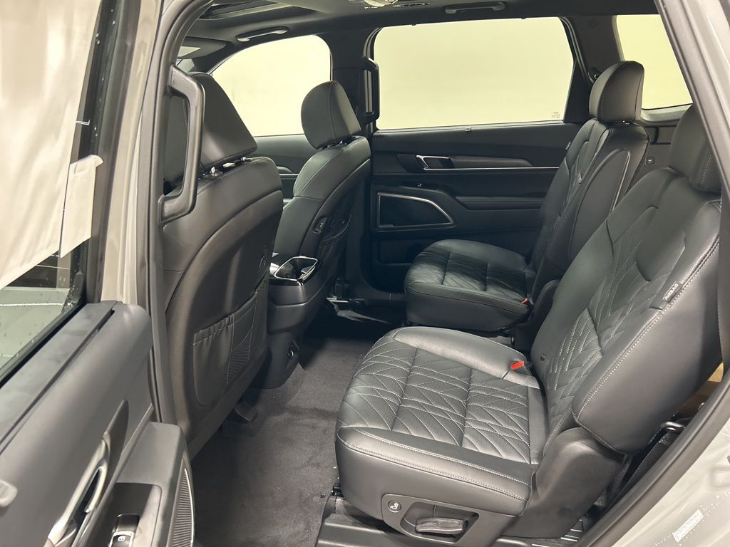 new 2025 Kia Telluride car, priced at $49,795