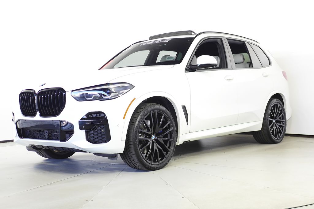 Thumbnail: 2023 BMW X5 - 2