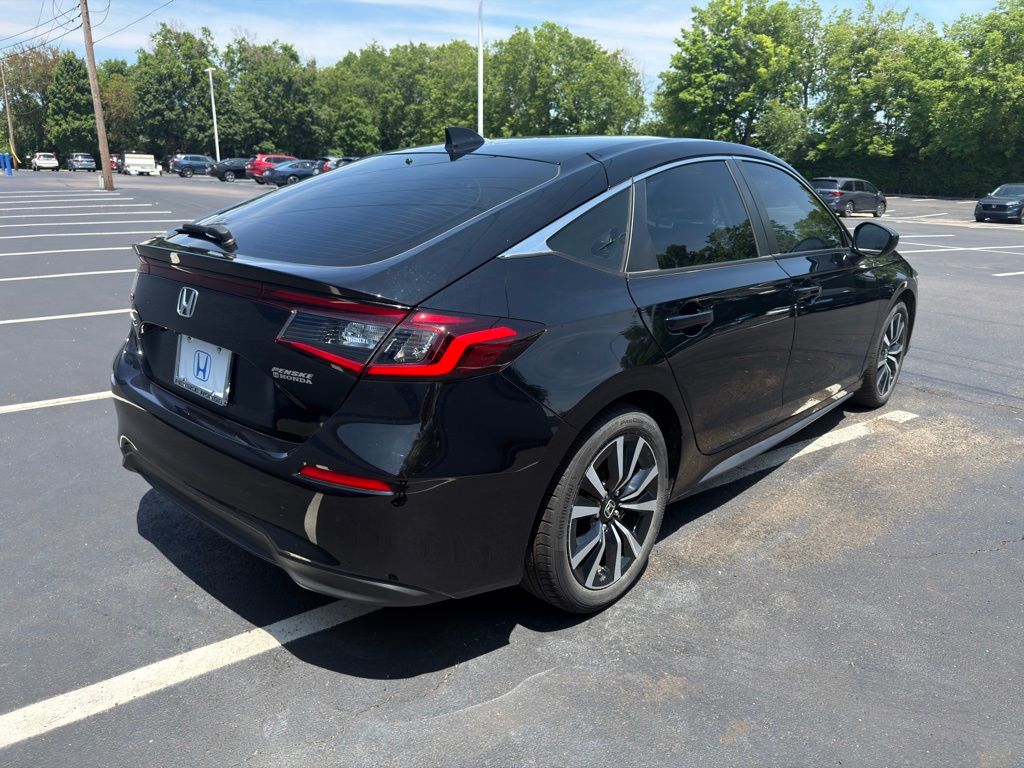 Thumbnail: 2023 Honda Civic - 5