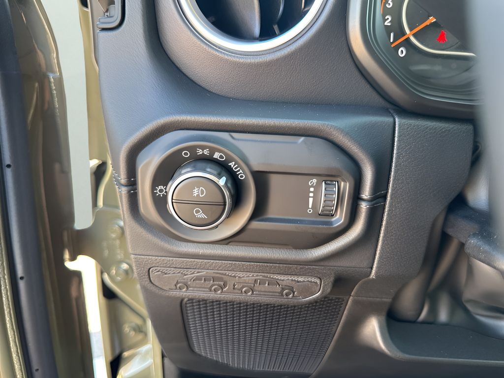 New Car 2025 Jeep Gladiator  For Sale Under $60,000 In Austin, Texas