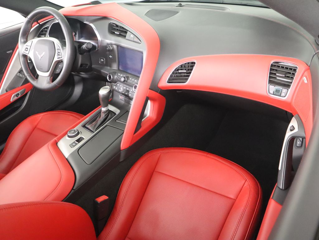 Thumbnail: 2014 Chevrolet Corvette - 25