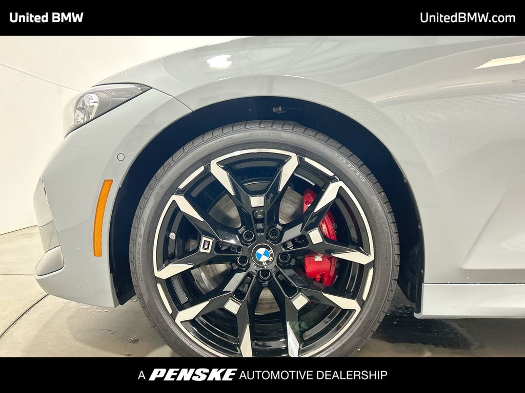 Thumbnail: 2025 BMW 3 Series - 10