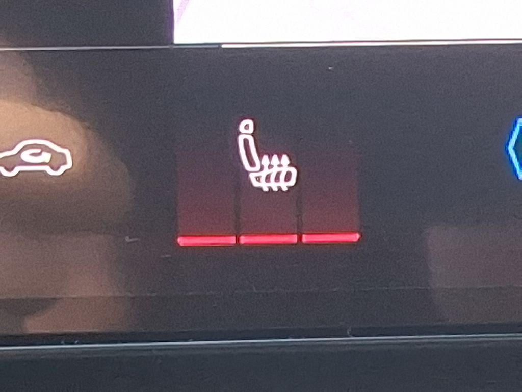 Thumbnail: 2025 Audi Q5 - 18