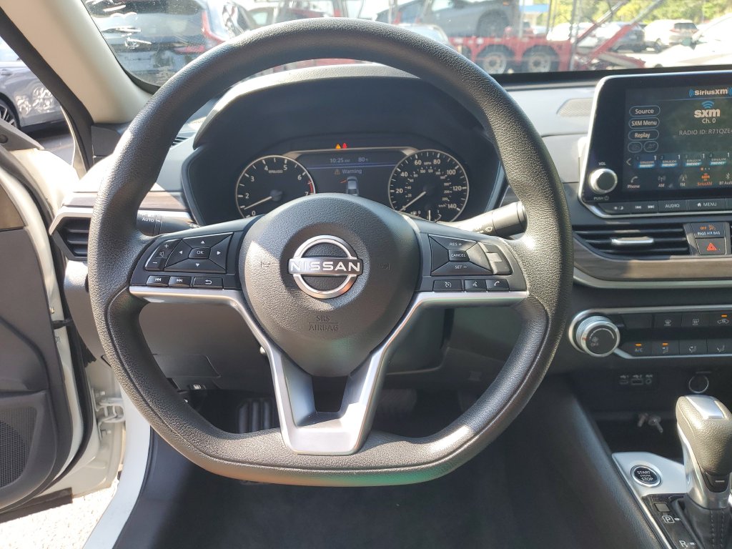 Used 2025 Nissan Altima Sedan