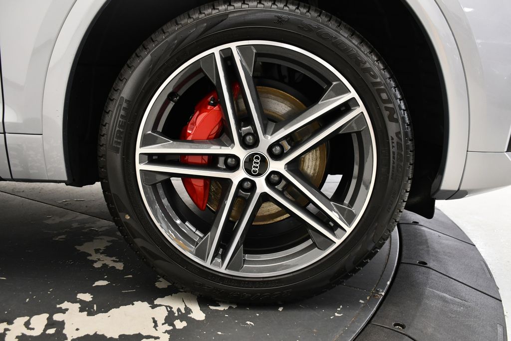 2025 Audi Q5  17