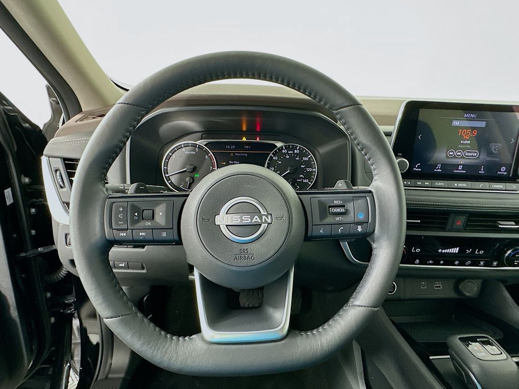 Thumbnail: 2023 Nissan Rogue - 11