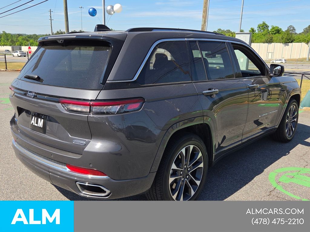 Used 2023 Gray Jeep Overland 4xe image 15