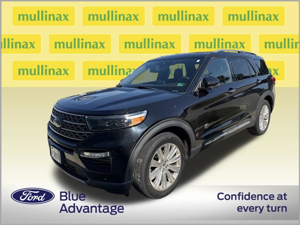 Certified Used 2022 Black Ford King Ranch image 2