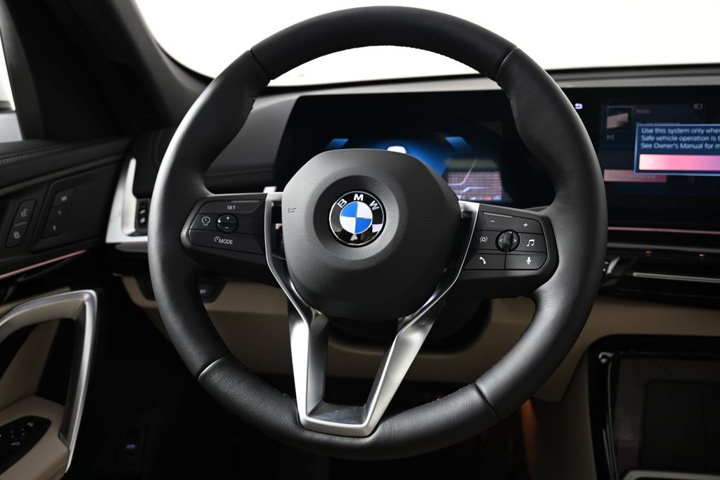 2025 BMW X1 xDrive28i 17