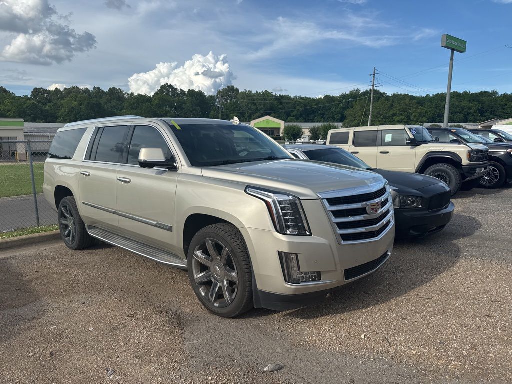 Silver Coast Metallic 2015 Cadillac Escalade ESV Luxury RWD SUV / Crossover Rear-Wheel Drive 8-Speed Automatic
