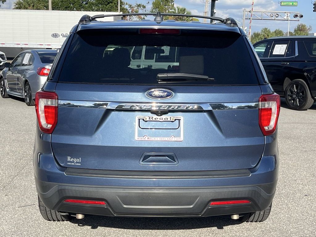 2018 Ford Explorer Base 7