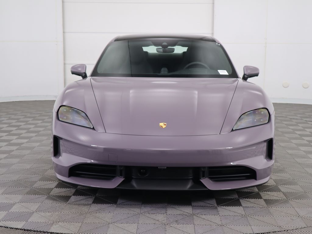 Thumbnail: 2025 Porsche Taycan - 10