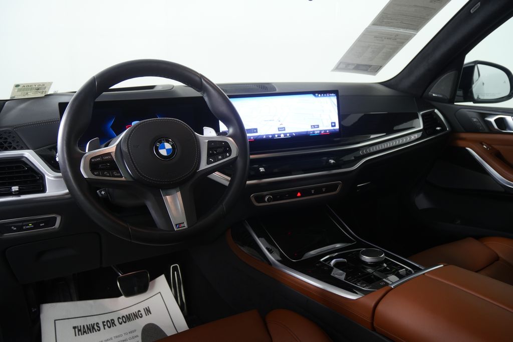 Thumbnail: 2024 BMW X7 - 19