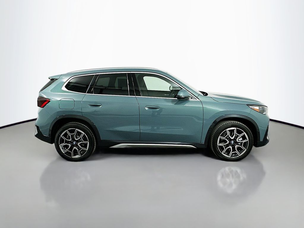 Thumbnail: 2025 BMW X1 - 4
