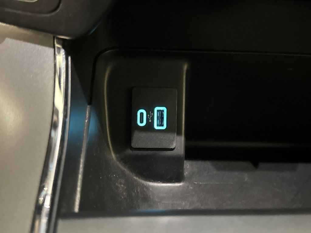 Certified Used 2024 White Ford XLT image 22