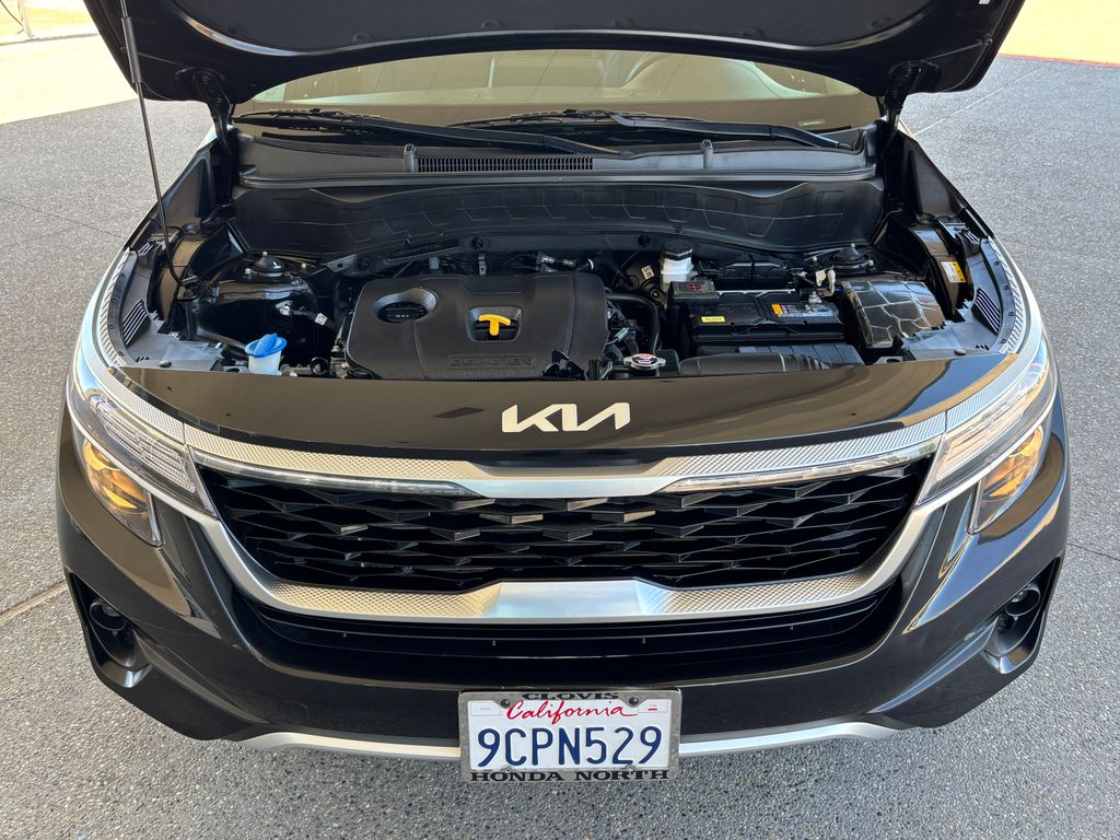 Thumbnail: 2023 Kia Seltos - 29