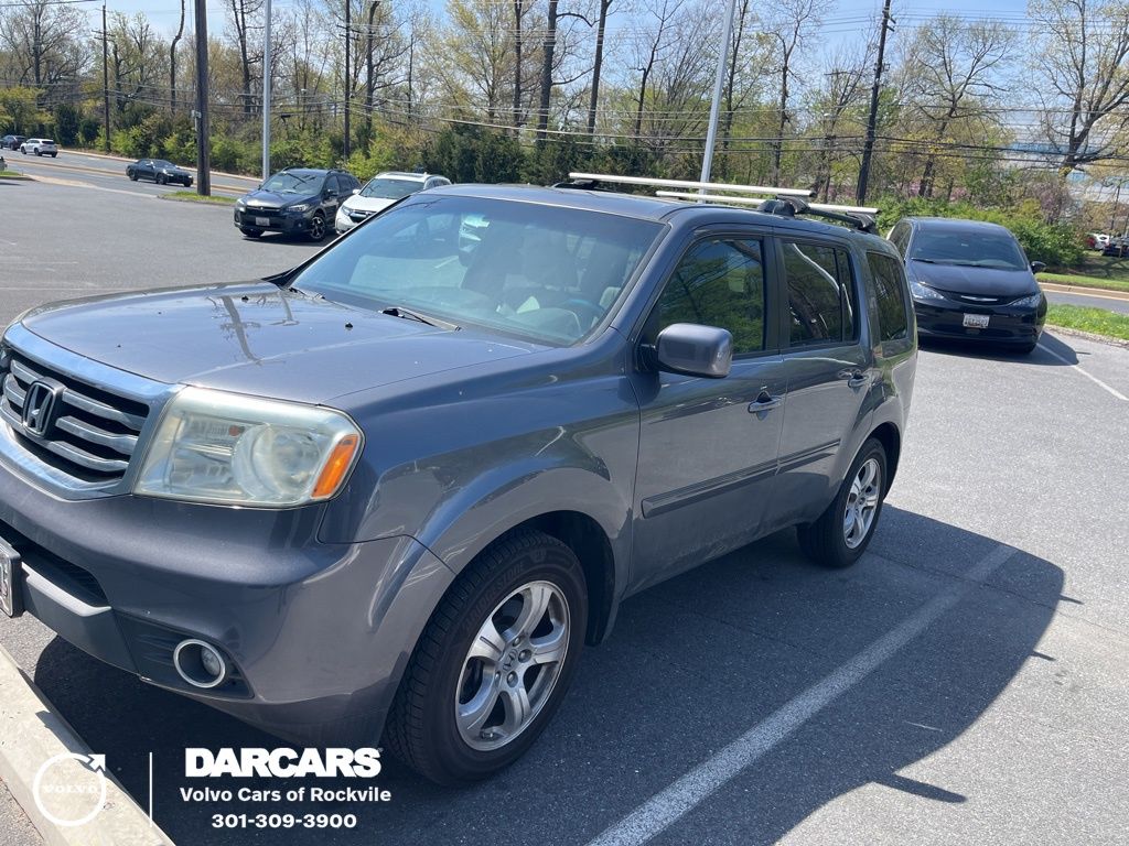 Gray 2015 Honda Pilot EX 4WD SUV / Crossover Four-Wheel Drive 5-Speed Automatic