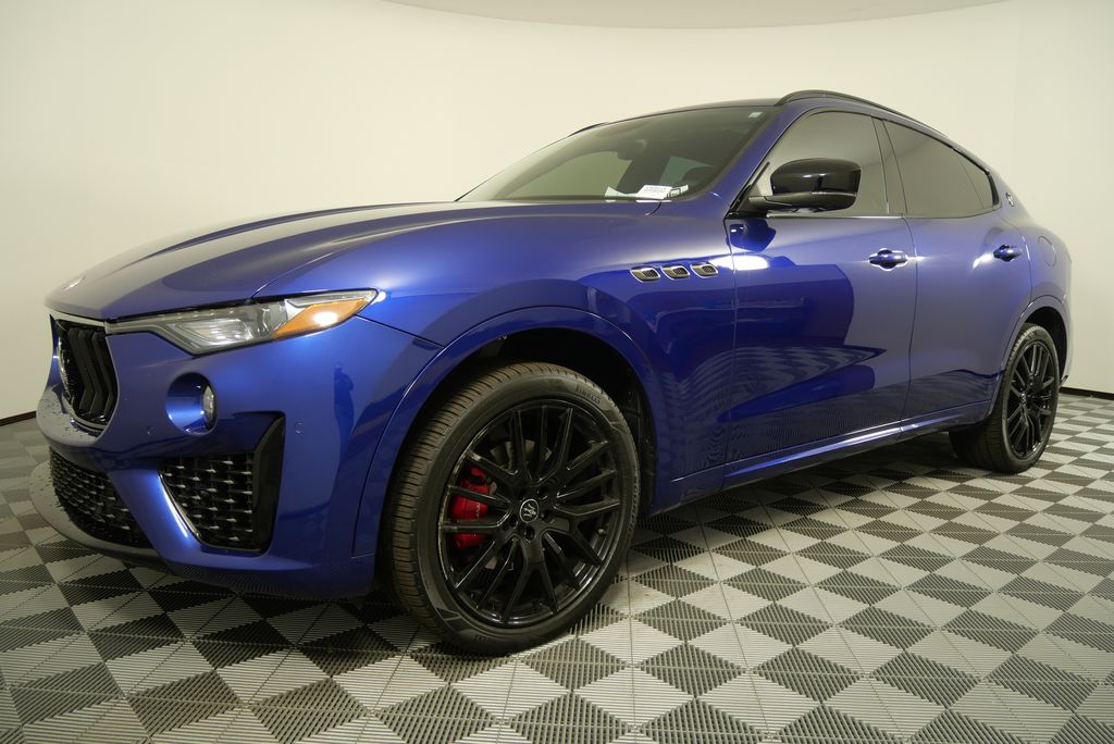 2021 Maserati Levante Base 7