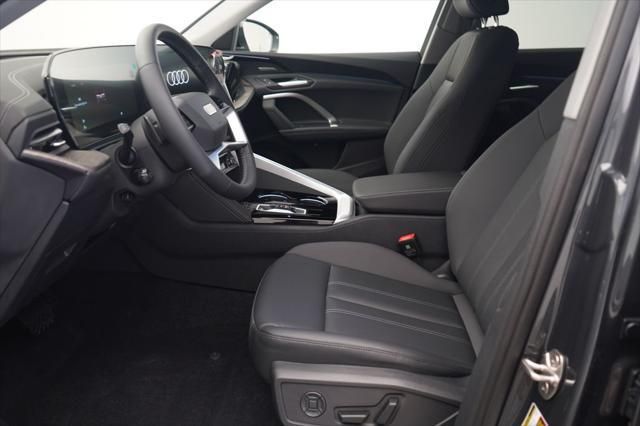 Thumbnail: 2025 Audi Q5 - 6