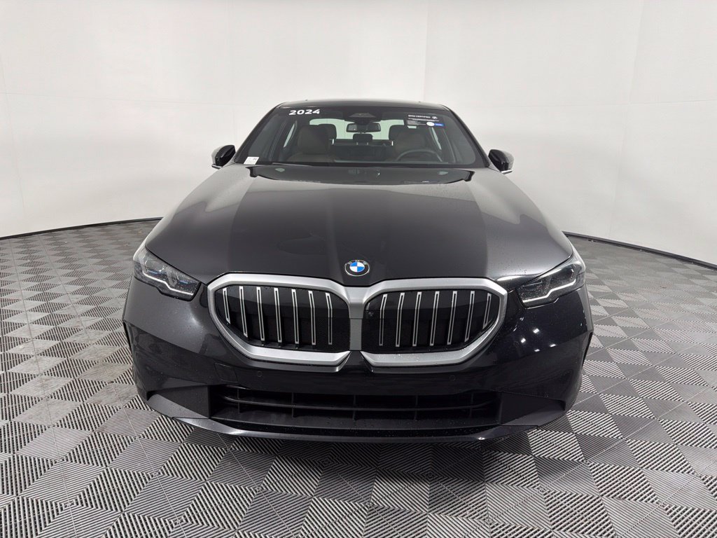 Thumbnail: 2024 BMW 5 Series - 2