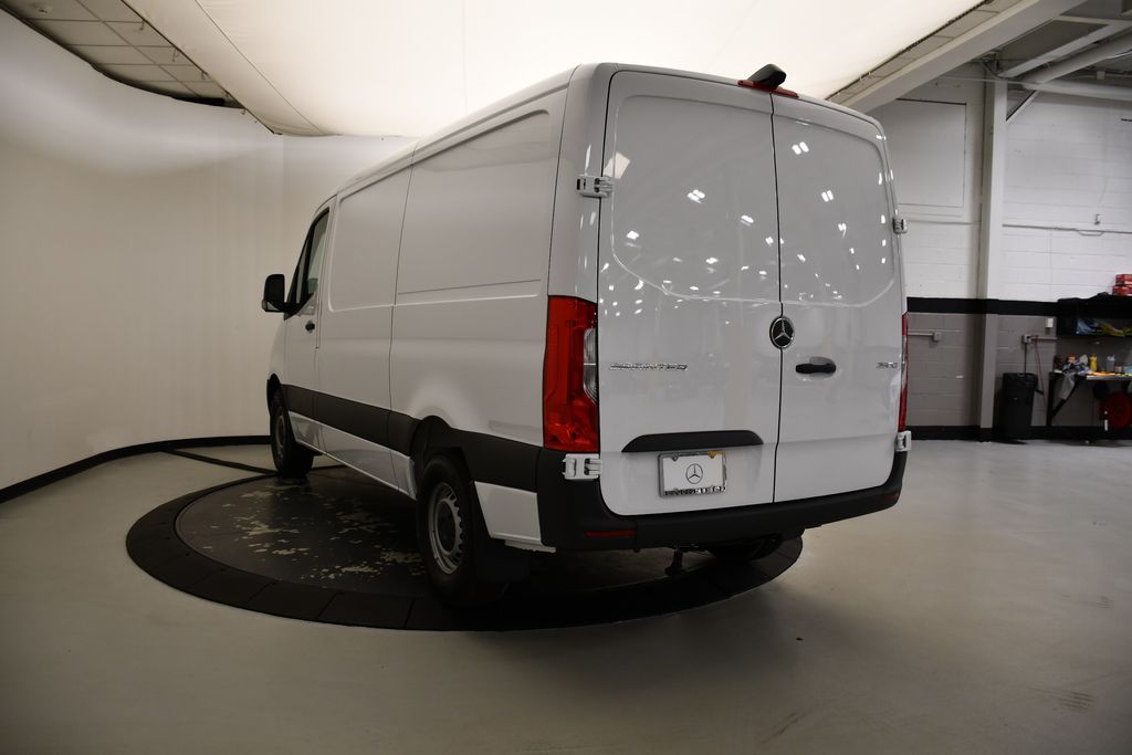 2025 Mercedes-Benz Sprinter 2500 7