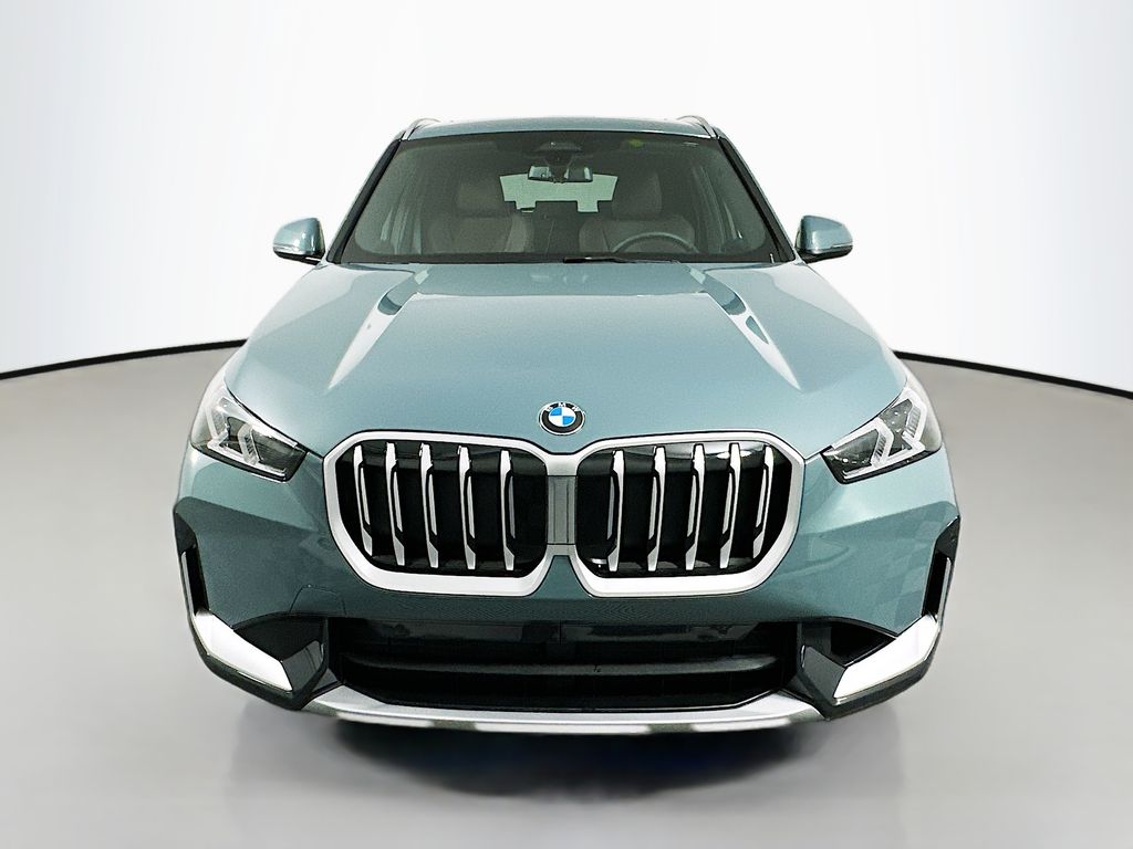 Thumbnail: 2025 BMW X1 - 2