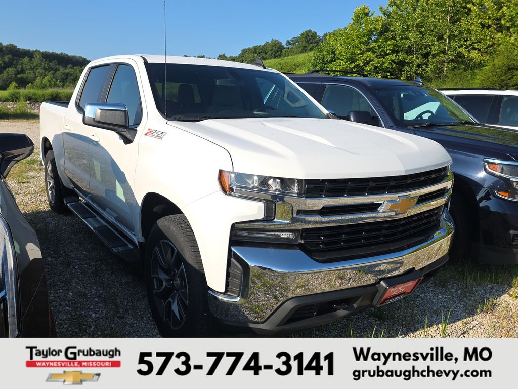 Summit White 2020 Chevrolet Silverado 1500 Pickup Truck Four-Wheel Drive 8-Speed Automatic