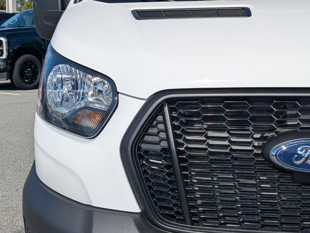 2025 Ford Transit 350