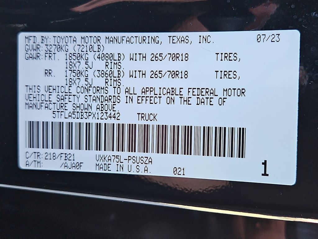 Thumbnail: 2023 Toyota Tundra - 29