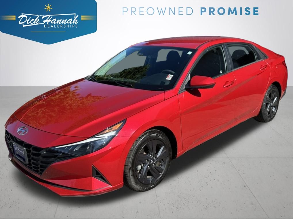 2023 Hyundai Elantra SEL FWD